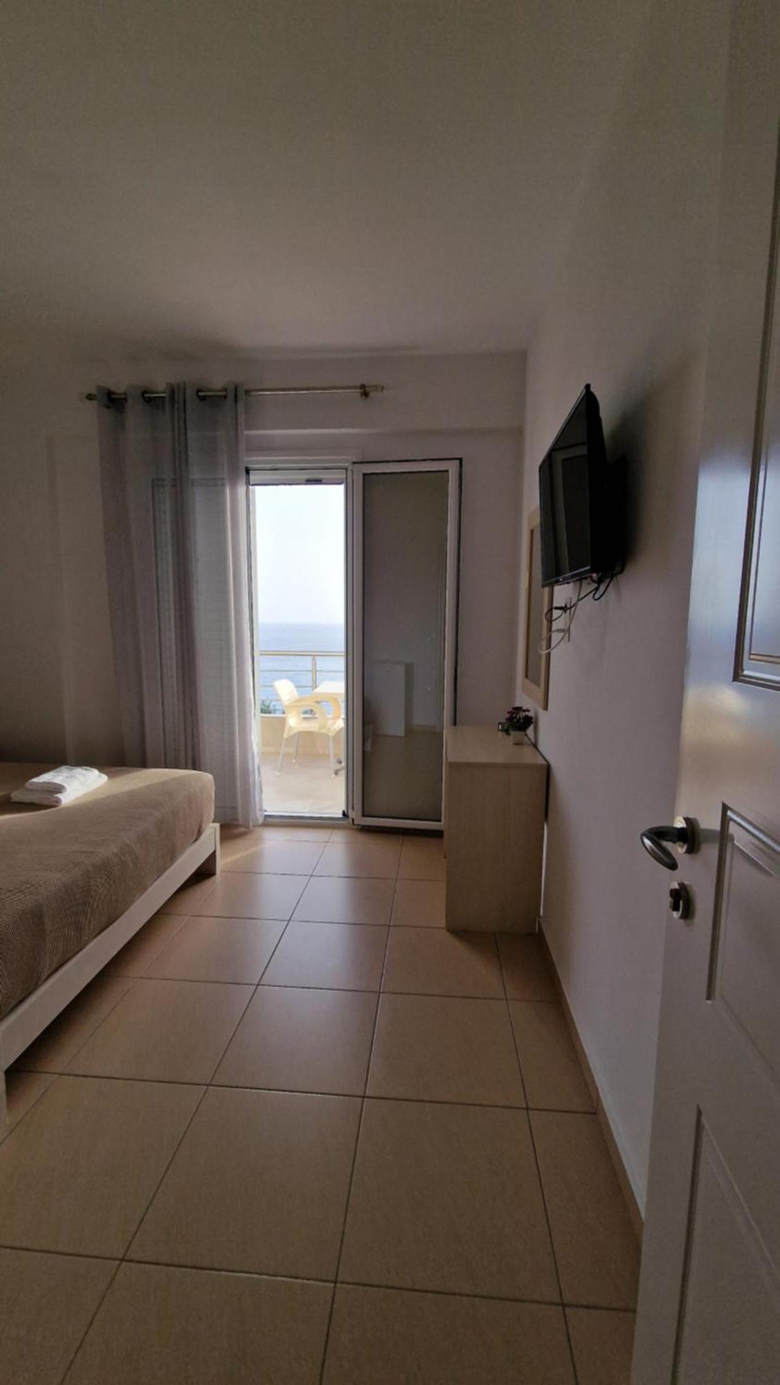 Horizon View Rooms Himare Esterno foto